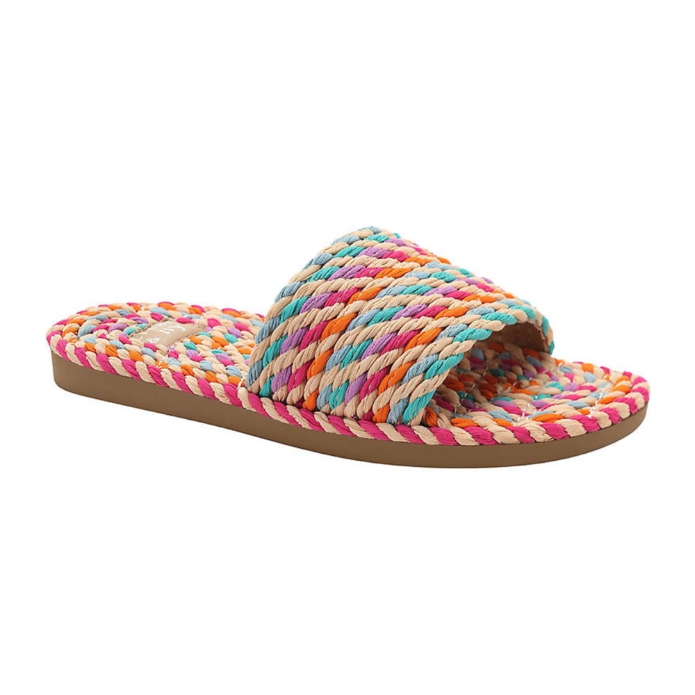 Crown & Ivy sandals
